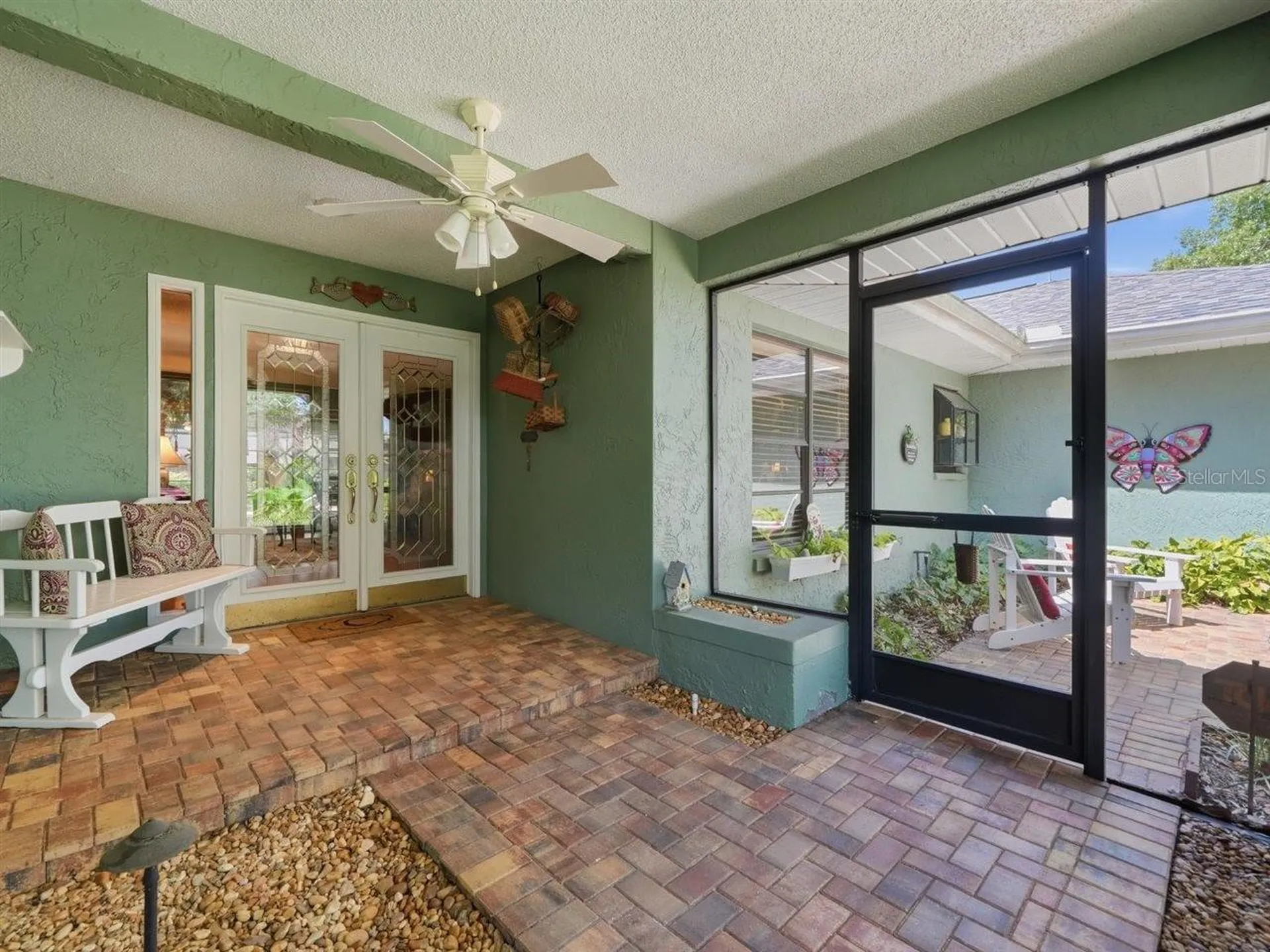 5046 Barrowe Drive Tampa FL 33624