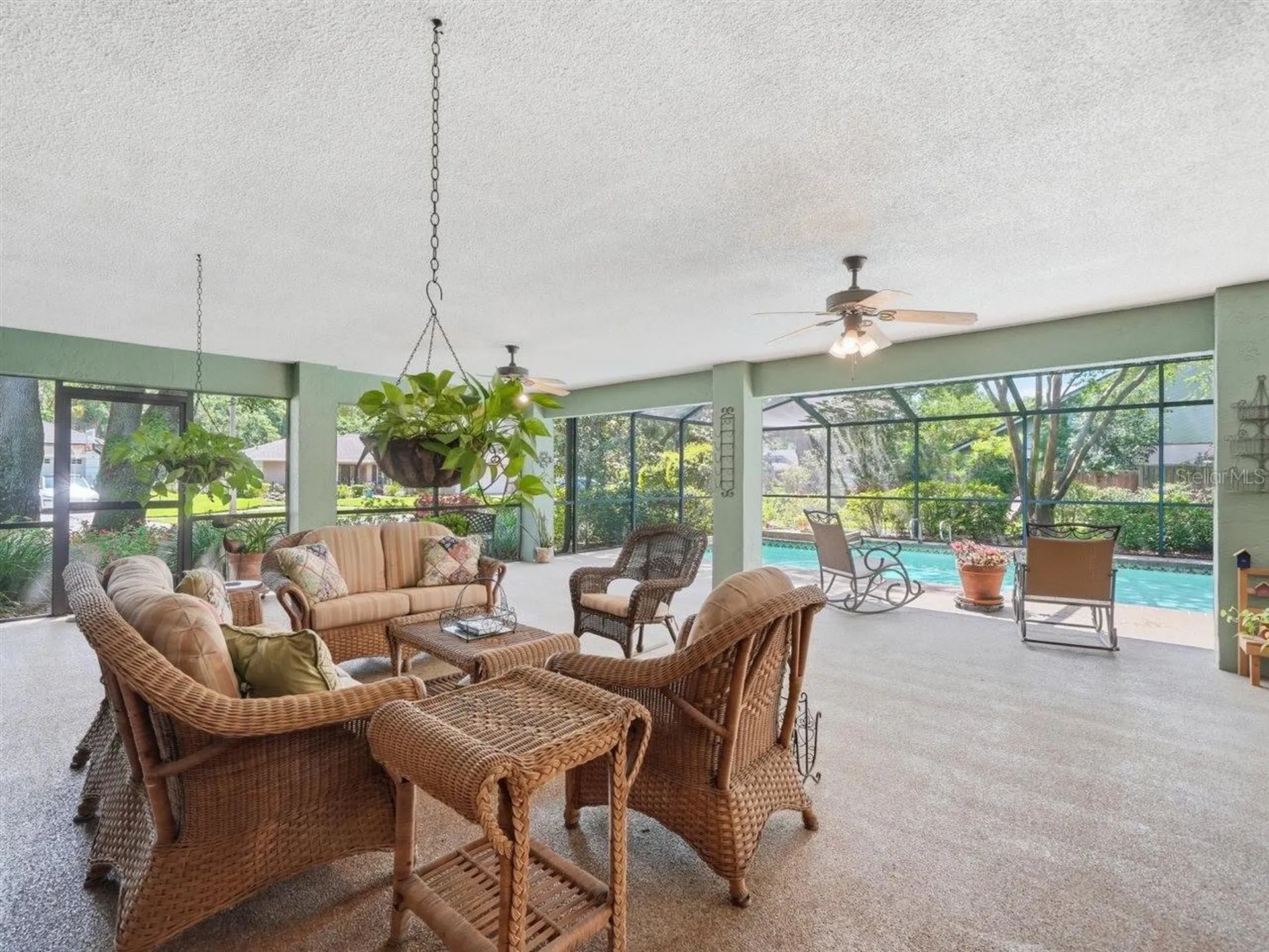 5046 Barrowe Drive Tampa FL 33624