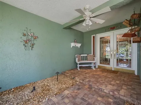 5046 Barrowe Drive Tampa FL 33624