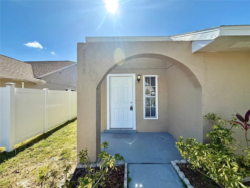 7048 Hollowell Drive Tampa FL 33634