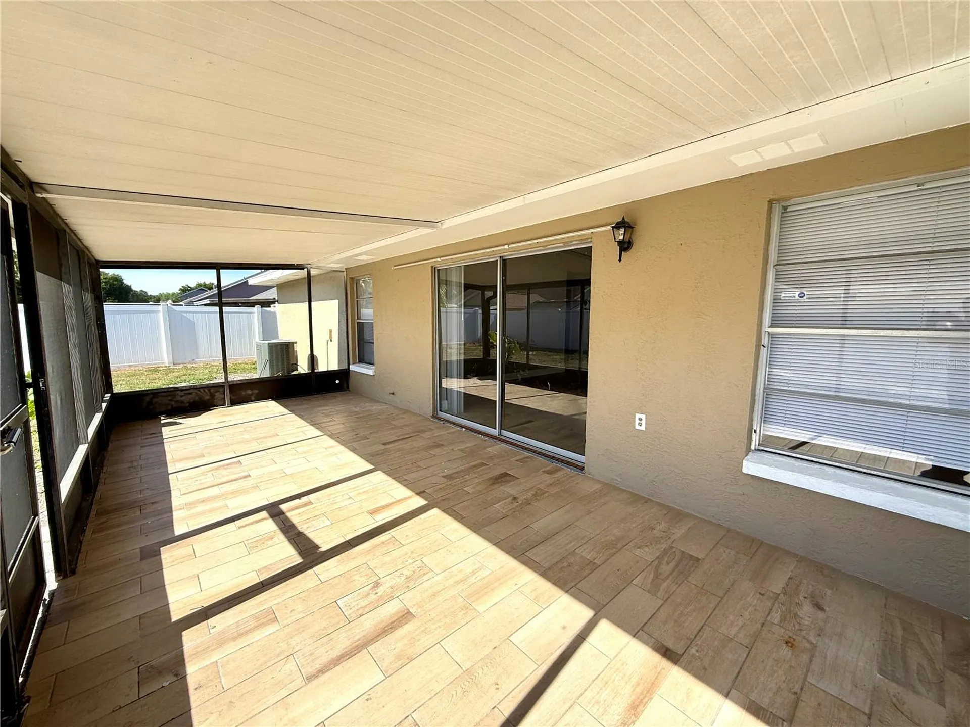 7048 Hollowell Drive Tampa FL 33634