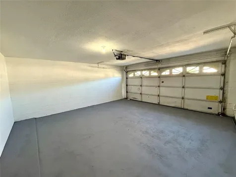 7048 Hollowell Drive Tampa FL 33634