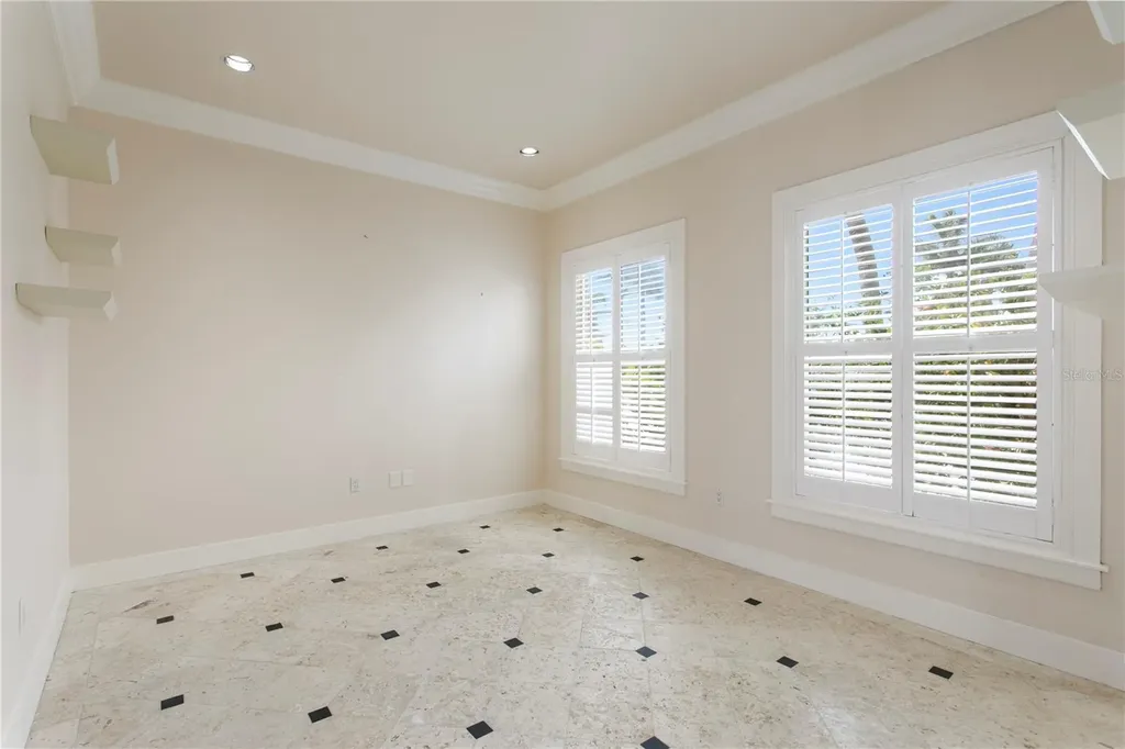 215 Harrison Avenue Belleair Beach FL 33786