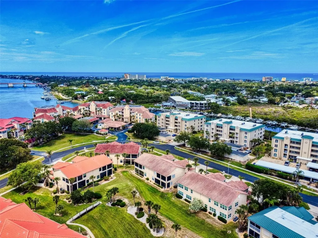 437 Bouchelle Drive New Smyrna Beach FL 32169