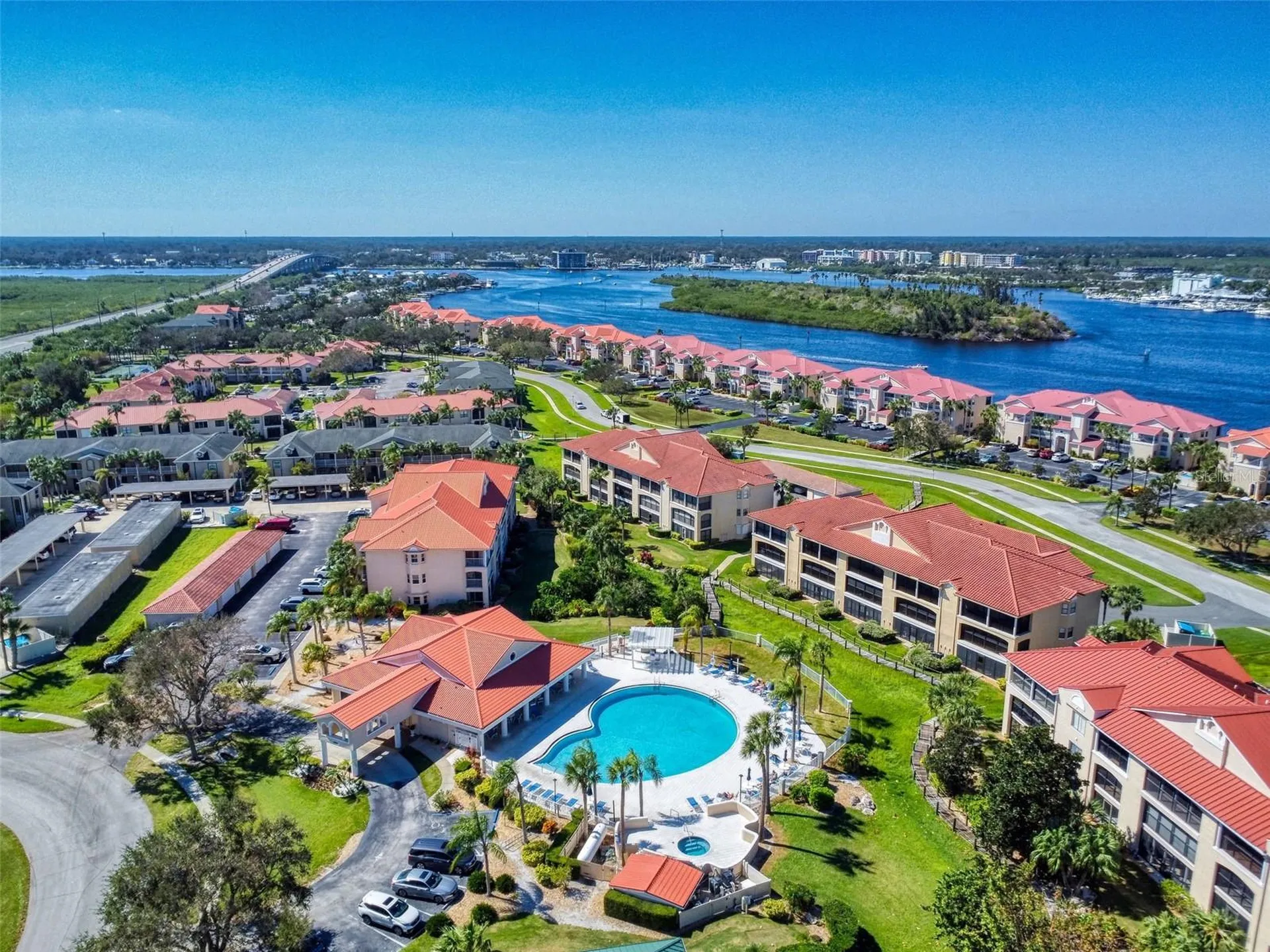 437 Bouchelle Drive New Smyrna Beach FL 32169