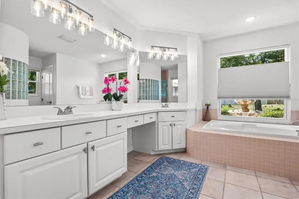 1114 Marina Drive Tarpon Springs FL 34689