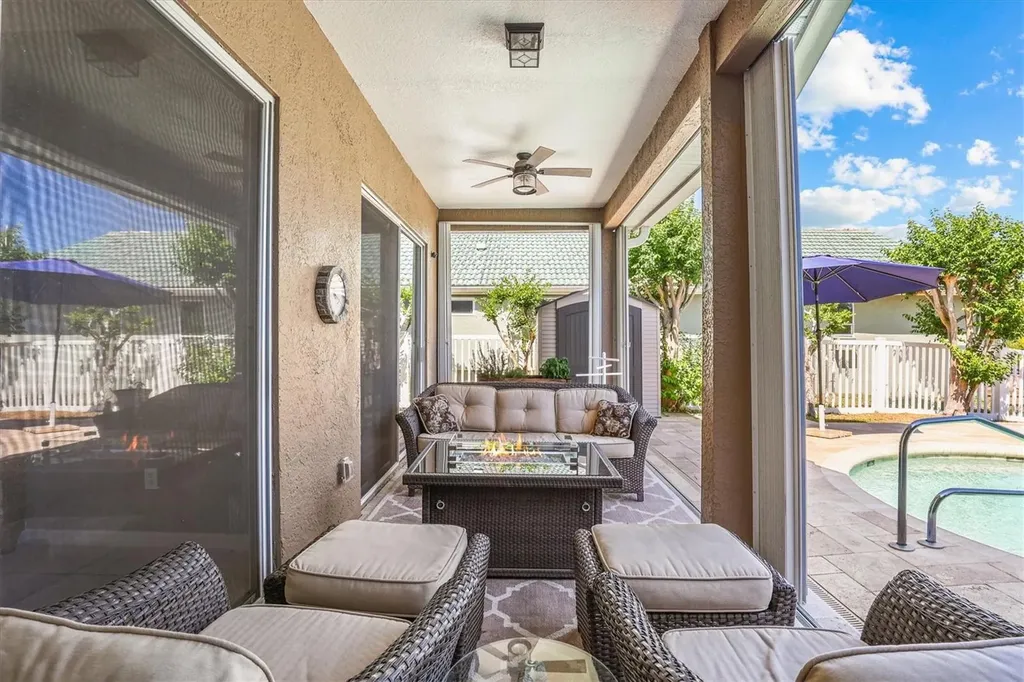 1114 Marina Drive Tarpon Springs FL 34689