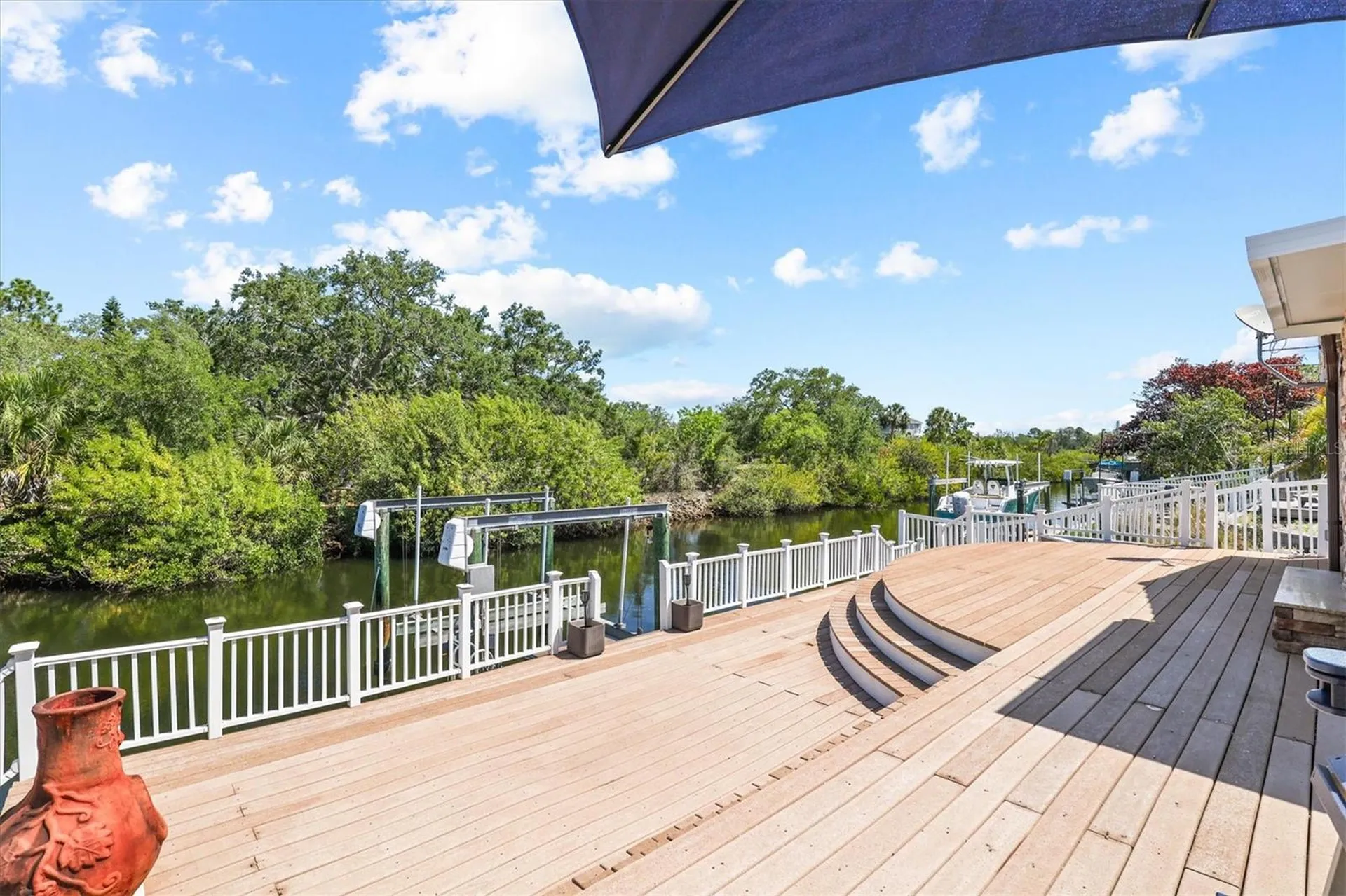 1114 Marina Drive Tarpon Springs FL 34689