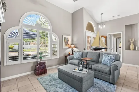 1114 Marina Drive Tarpon Springs FL 34689