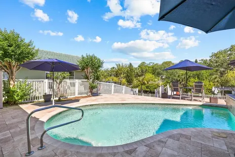 1114 Marina Drive Tarpon Springs FL 34689