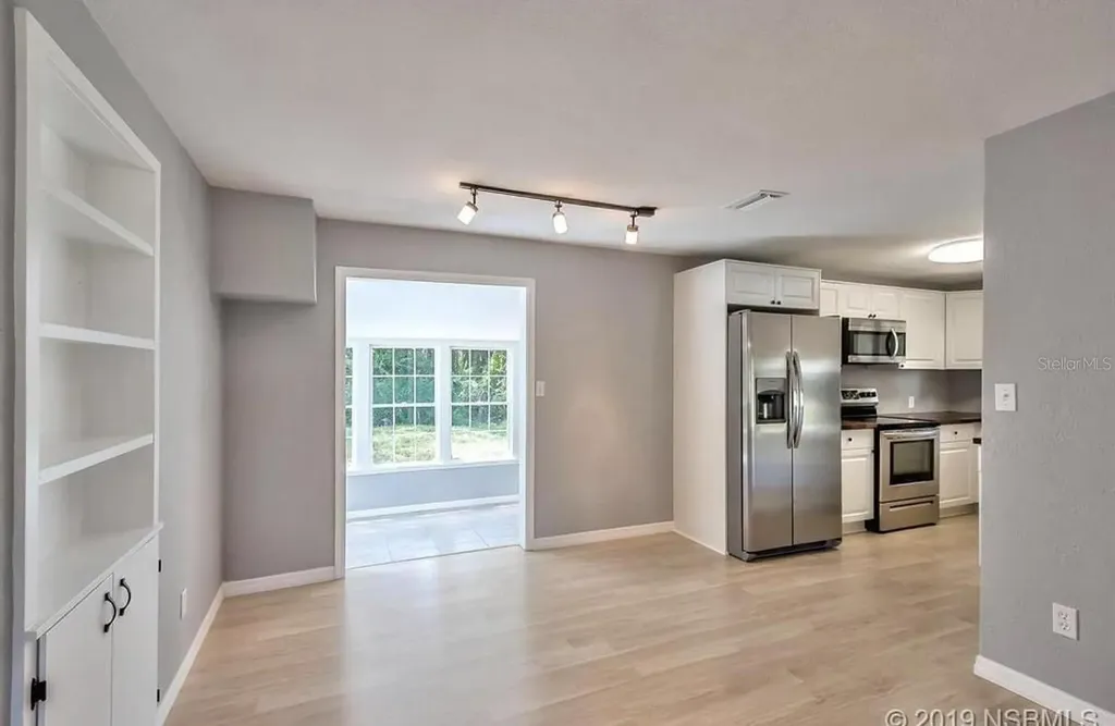 1040 B Street New Smyrna Beach FL 32168