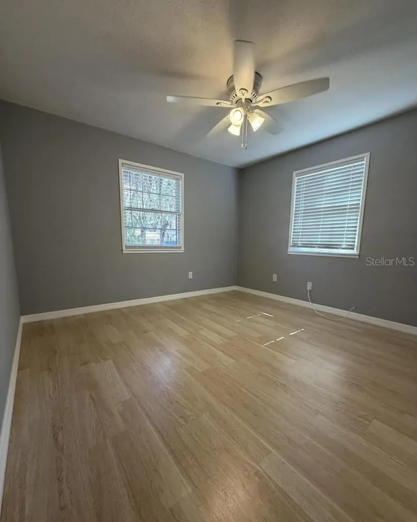 1040 B Street New Smyrna Beach FL 32168