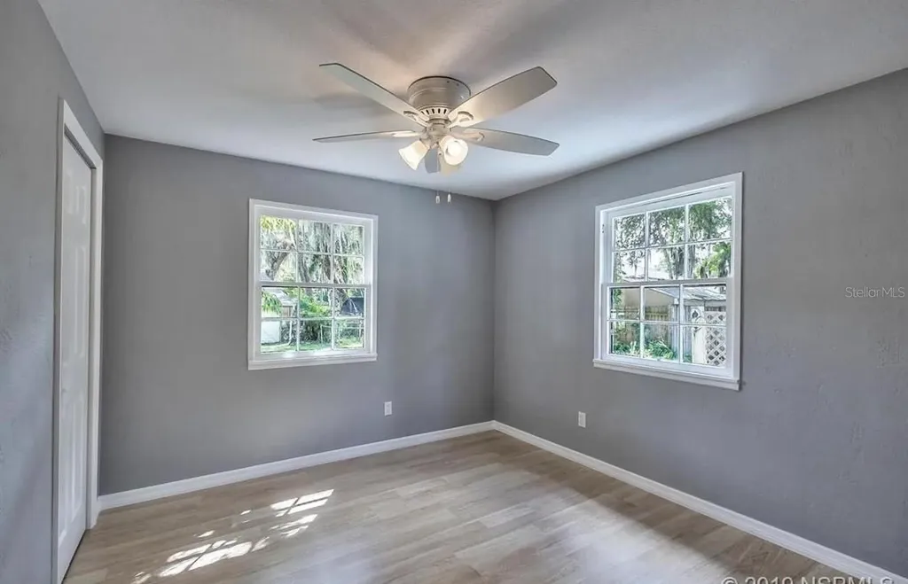 1040 B Street New Smyrna Beach FL 32168