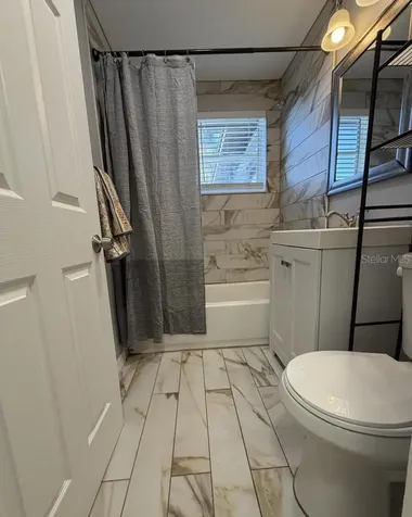 1040 B Street New Smyrna Beach FL 32168