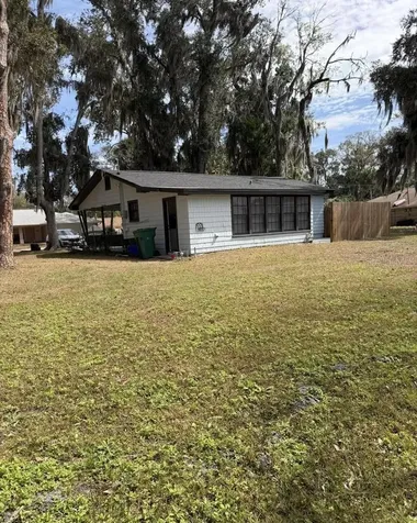 1040 B Street New Smyrna Beach FL 32168