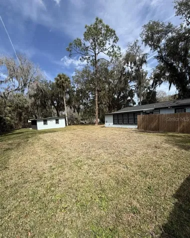 1040 B Street New Smyrna Beach FL 32168