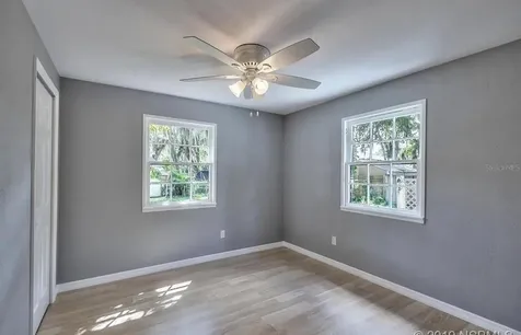 1040 B Street New Smyrna Beach FL 32168