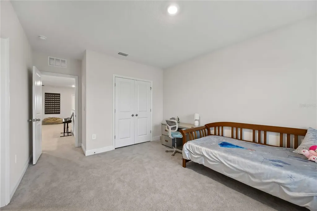17564 Cantarina Cove Lakewood Ranch FL 34211