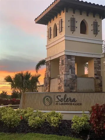 17564 Cantarina Cove Lakewood Ranch FL 34211