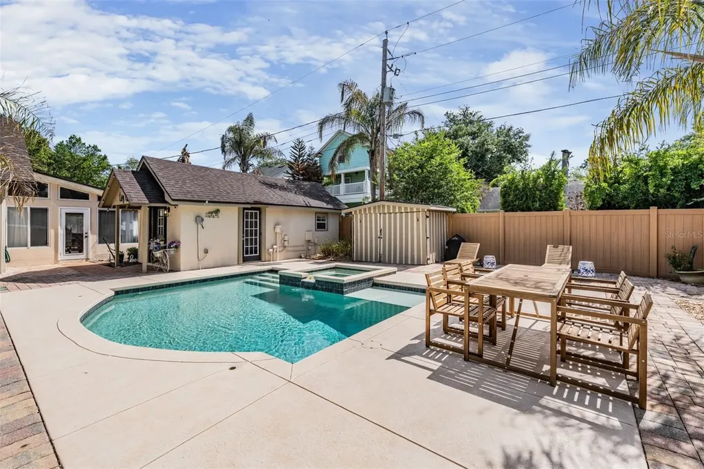 1830 Cherokee Trail Lakeland FL 33803