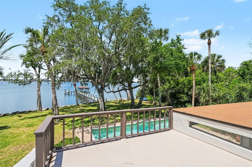 4137 Crooked Mile Road Merritt Island FL 32952