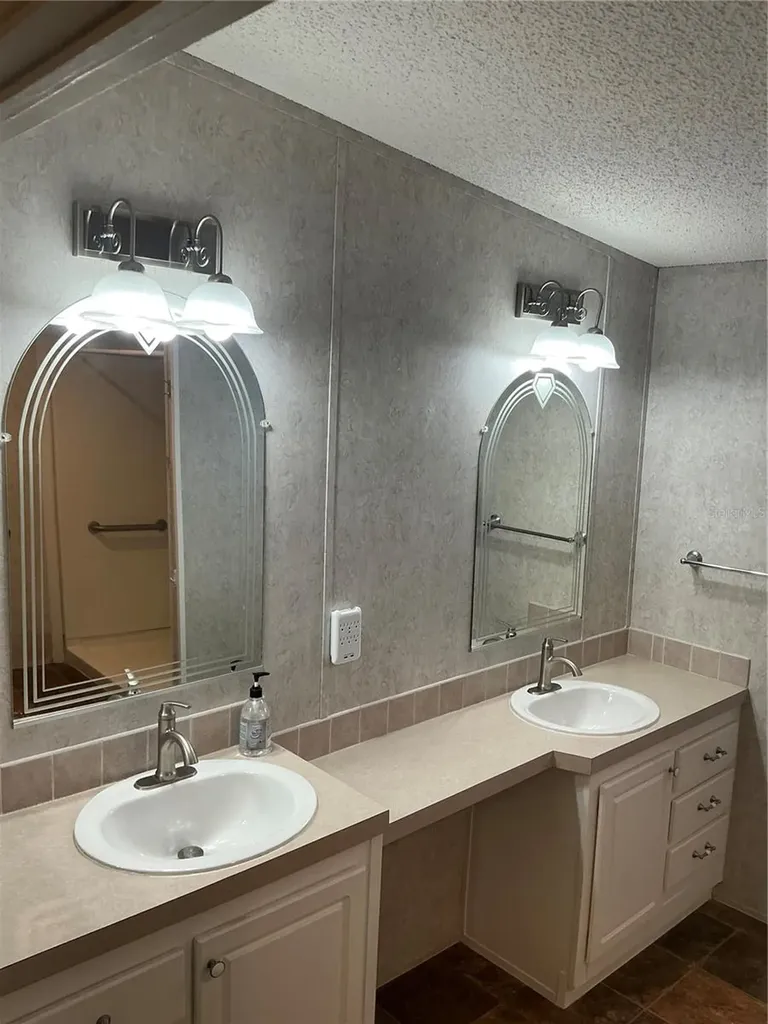 14279 Montclair Drive Brooksville FL 34613