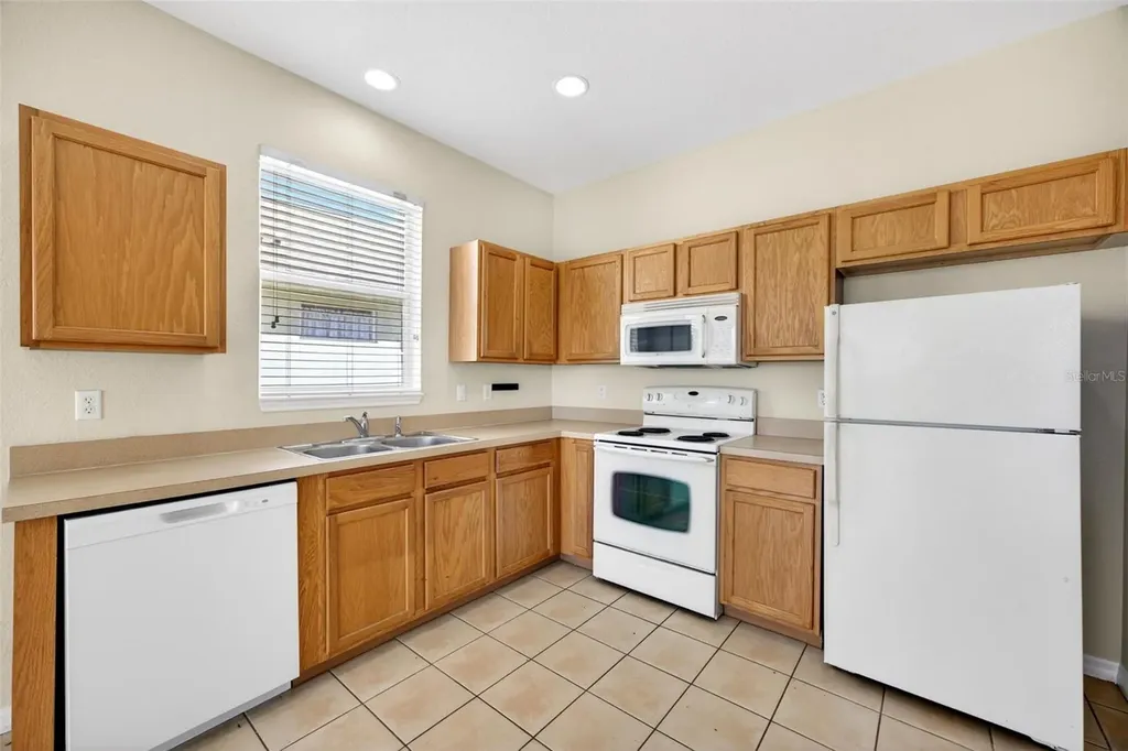 1823 Scarlett Avenue North Port FL 34289