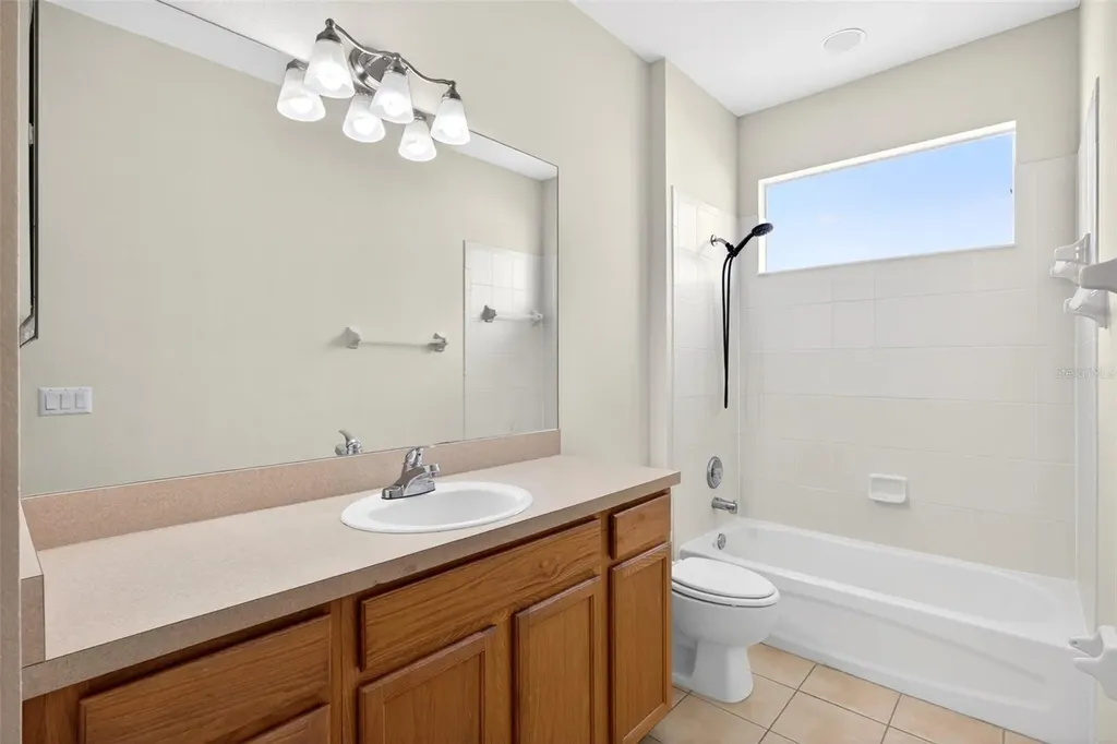 1823 Scarlett Avenue North Port FL 34289