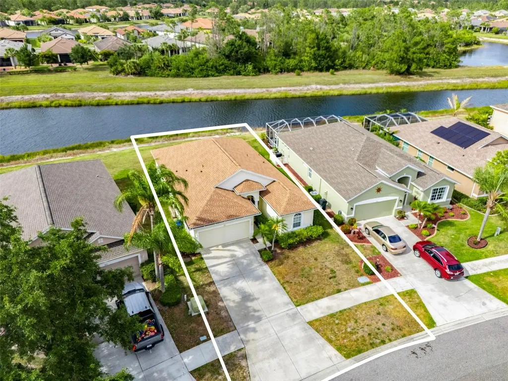 1823 Scarlett Avenue North Port FL 34289