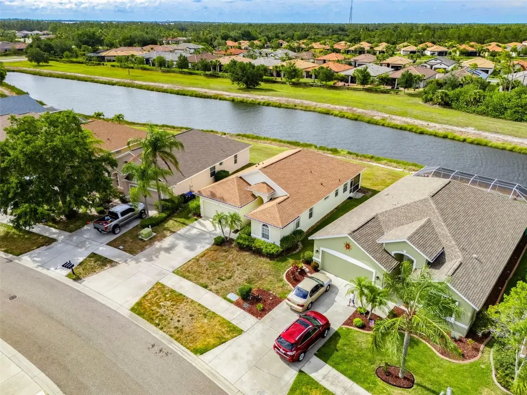 1823 Scarlett Avenue North Port FL 34289