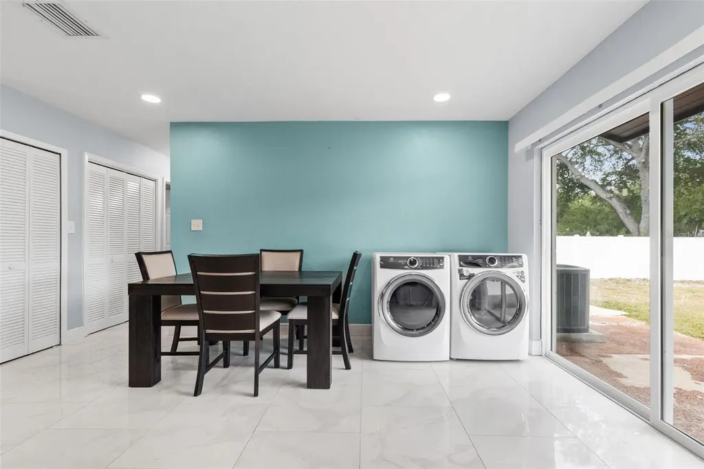 2310 W Knollwood Place Tampa FL 33604