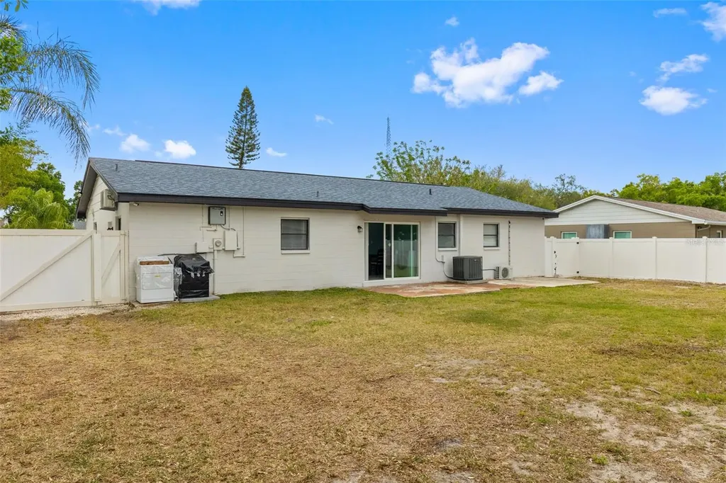2310 W Knollwood Place Tampa FL 33604
