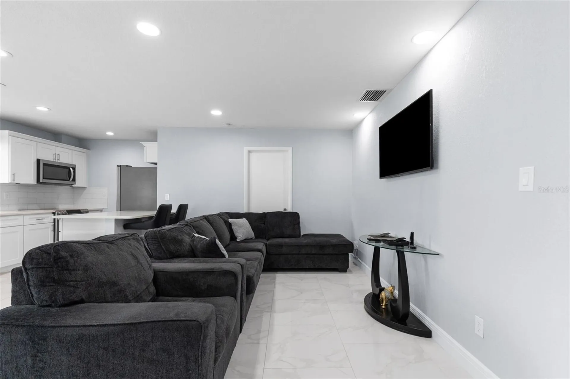 2310 W Knollwood Place Tampa FL 33604