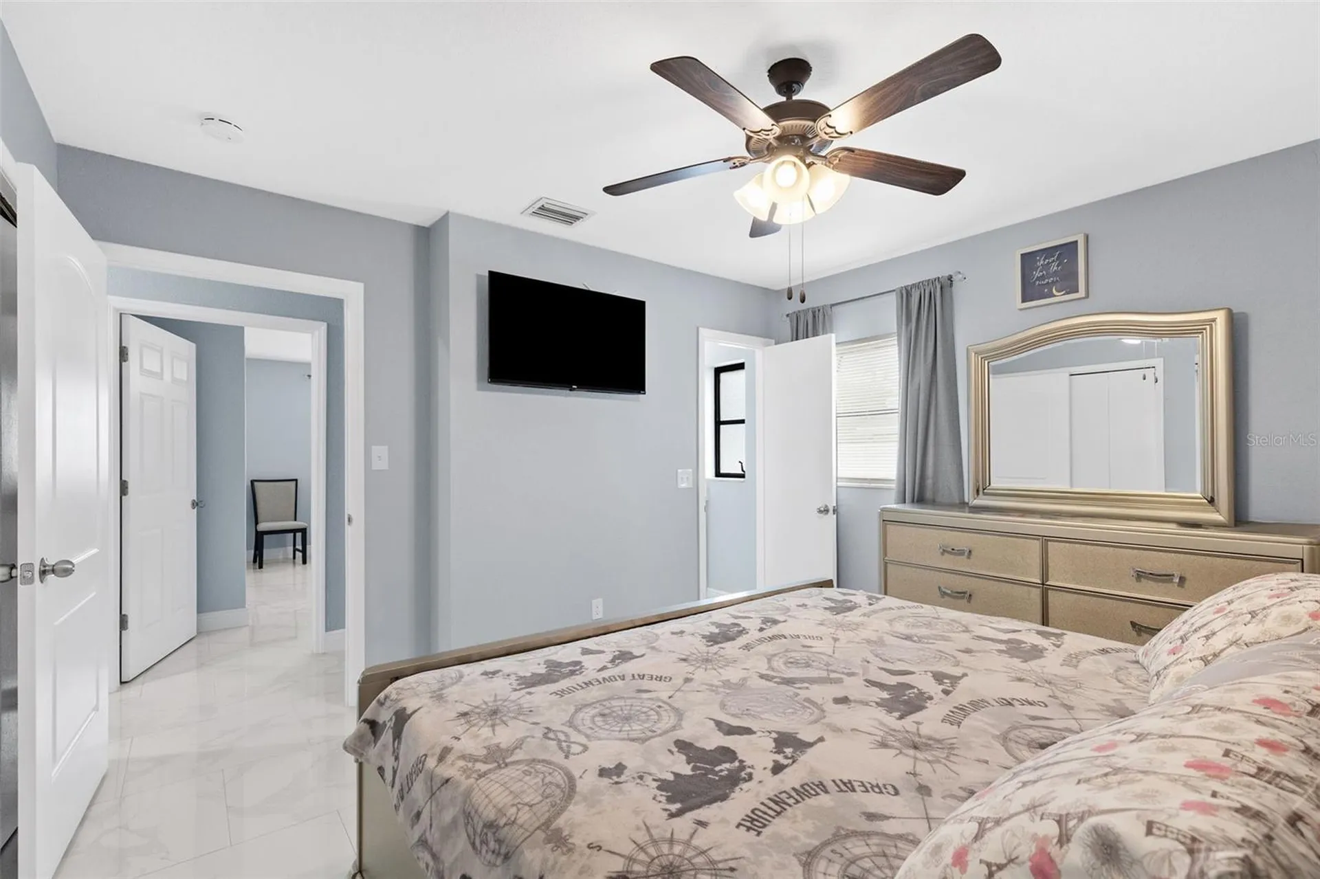 2310 W Knollwood Place Tampa FL 33604