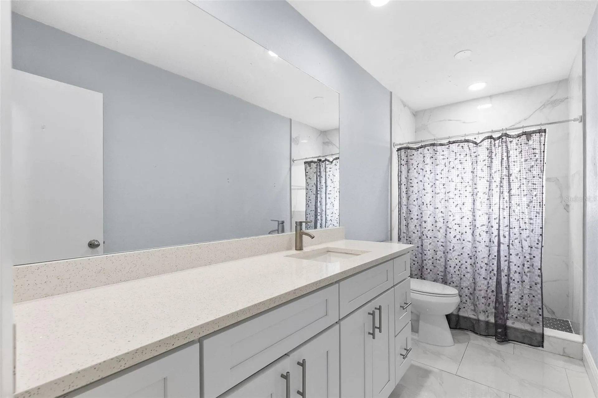 2310 W Knollwood Place Tampa FL 33604