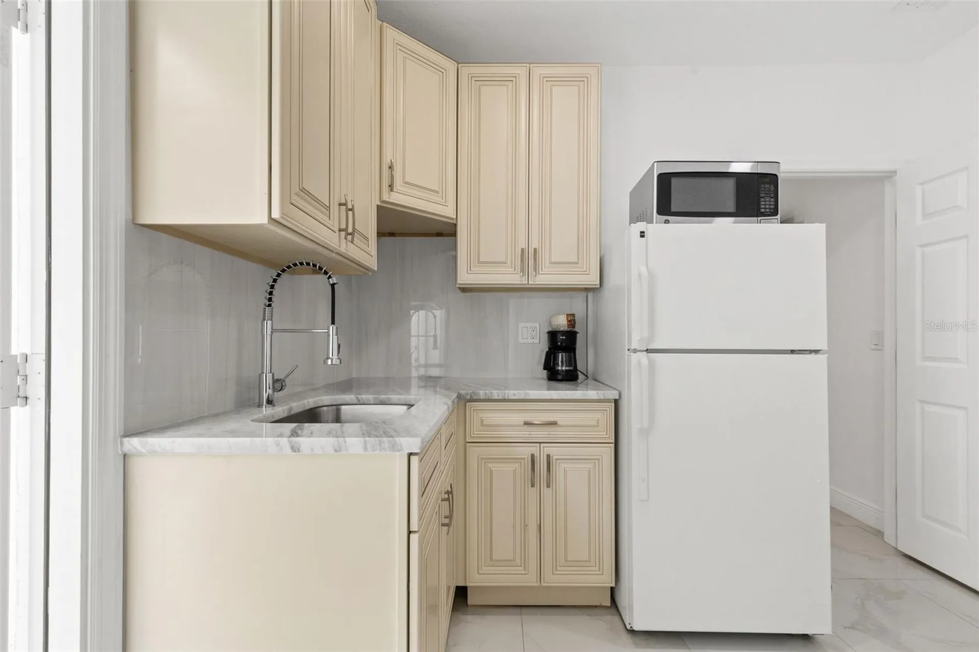 2310 W Knollwood Place Tampa FL 33604