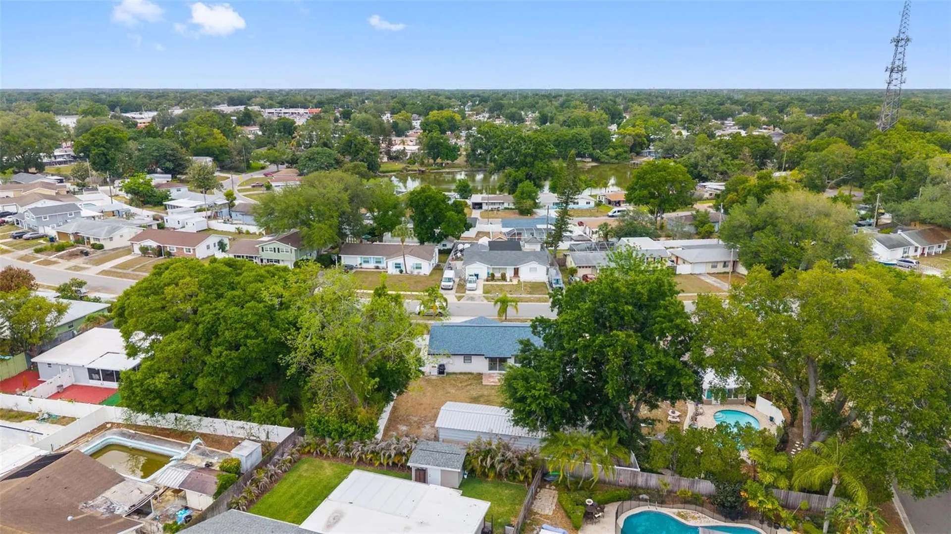 2310 W Knollwood Place Tampa FL 33604