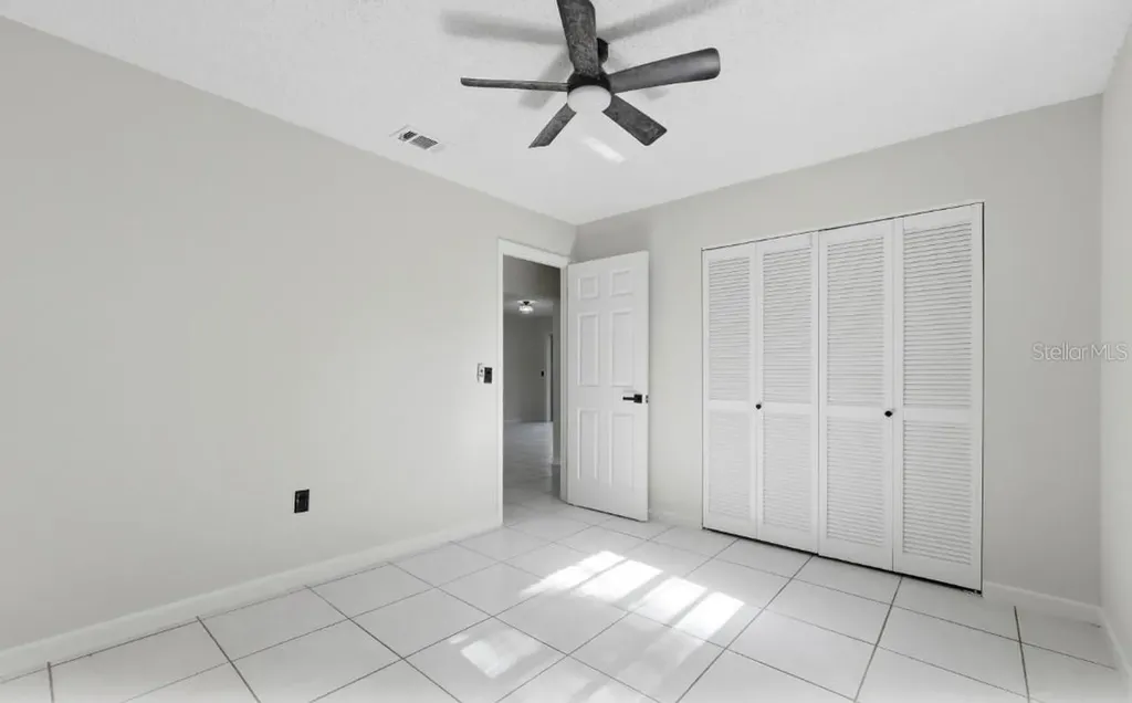 33201 Coventry Drive Leesburg FL 34788