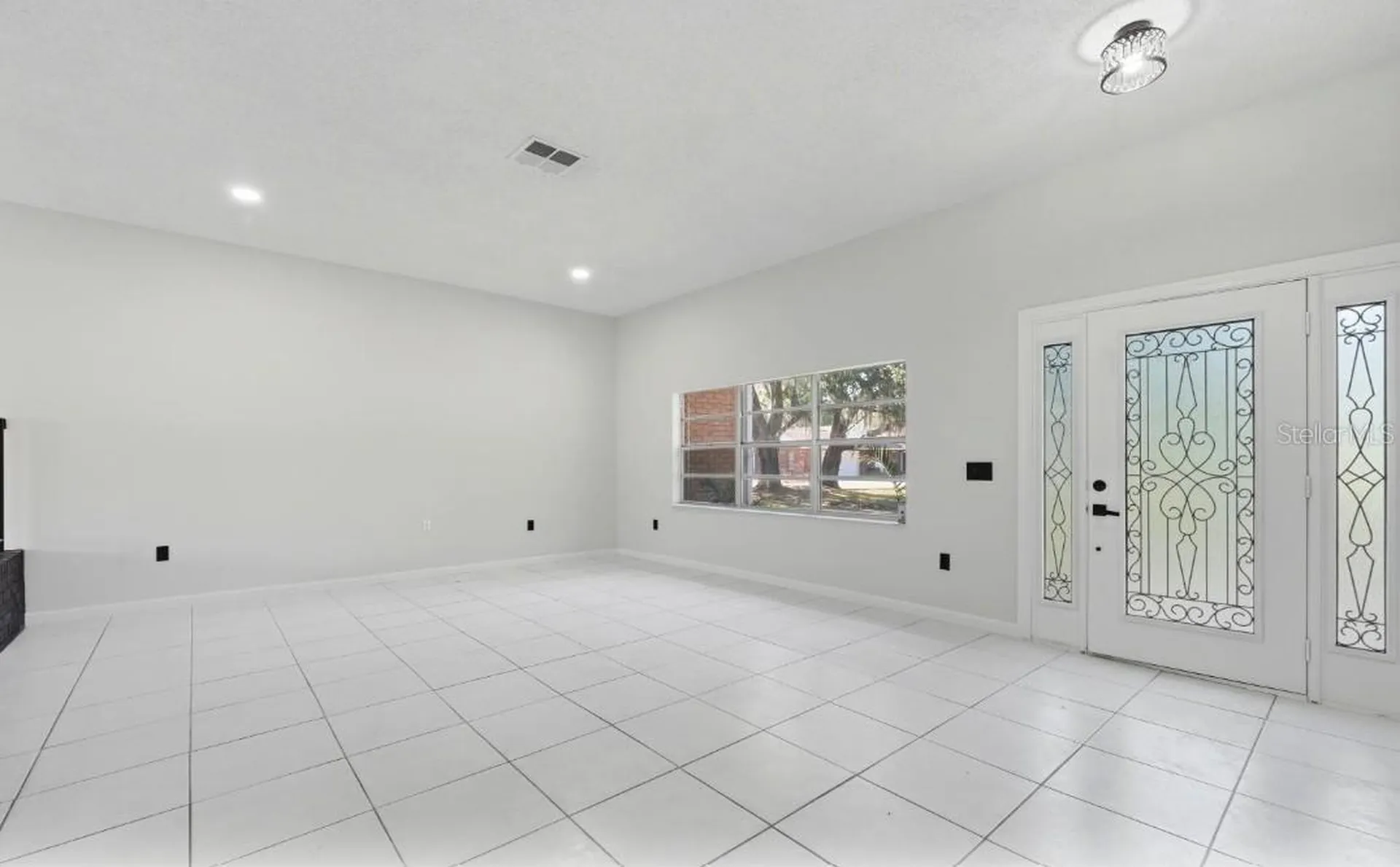 33201 Coventry Drive Leesburg FL 34788