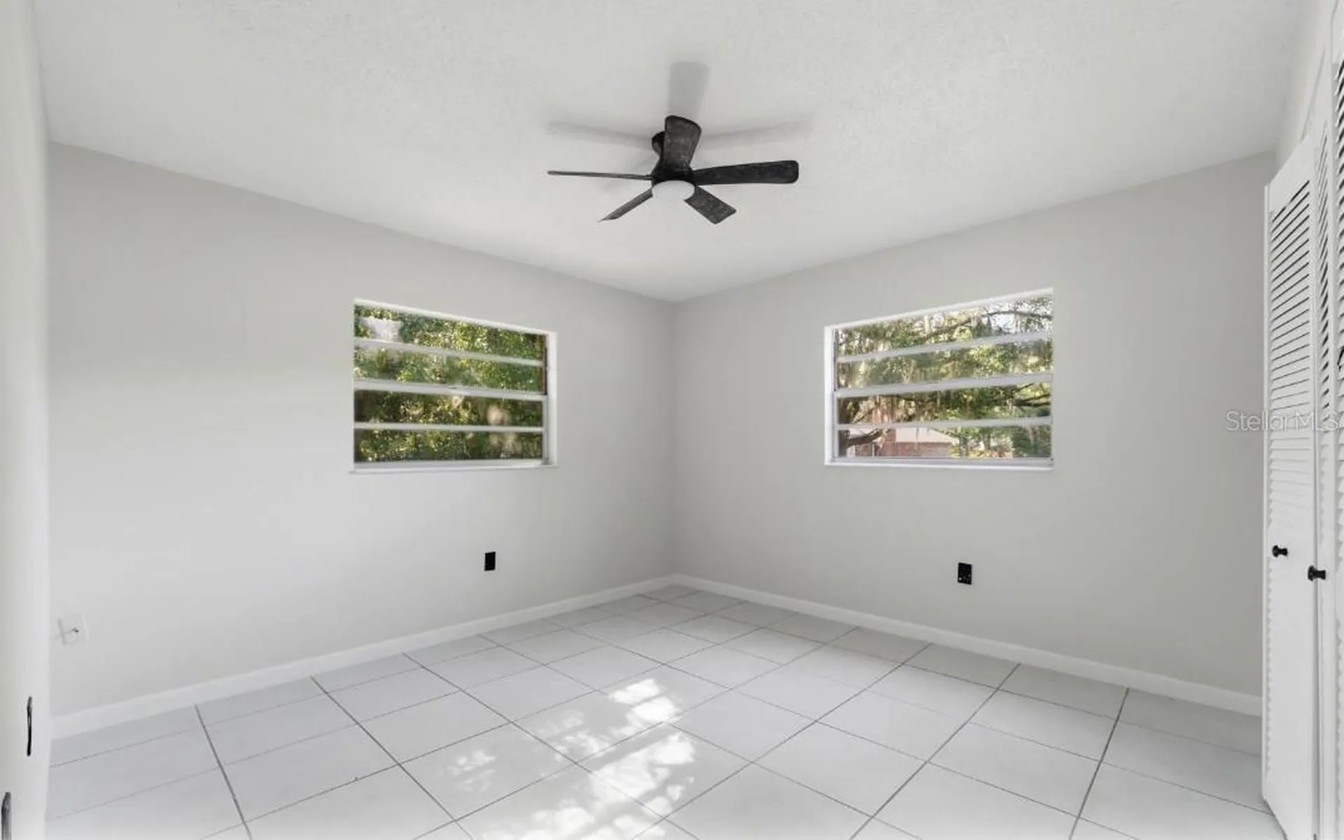 33201 Coventry Drive Leesburg FL 34788