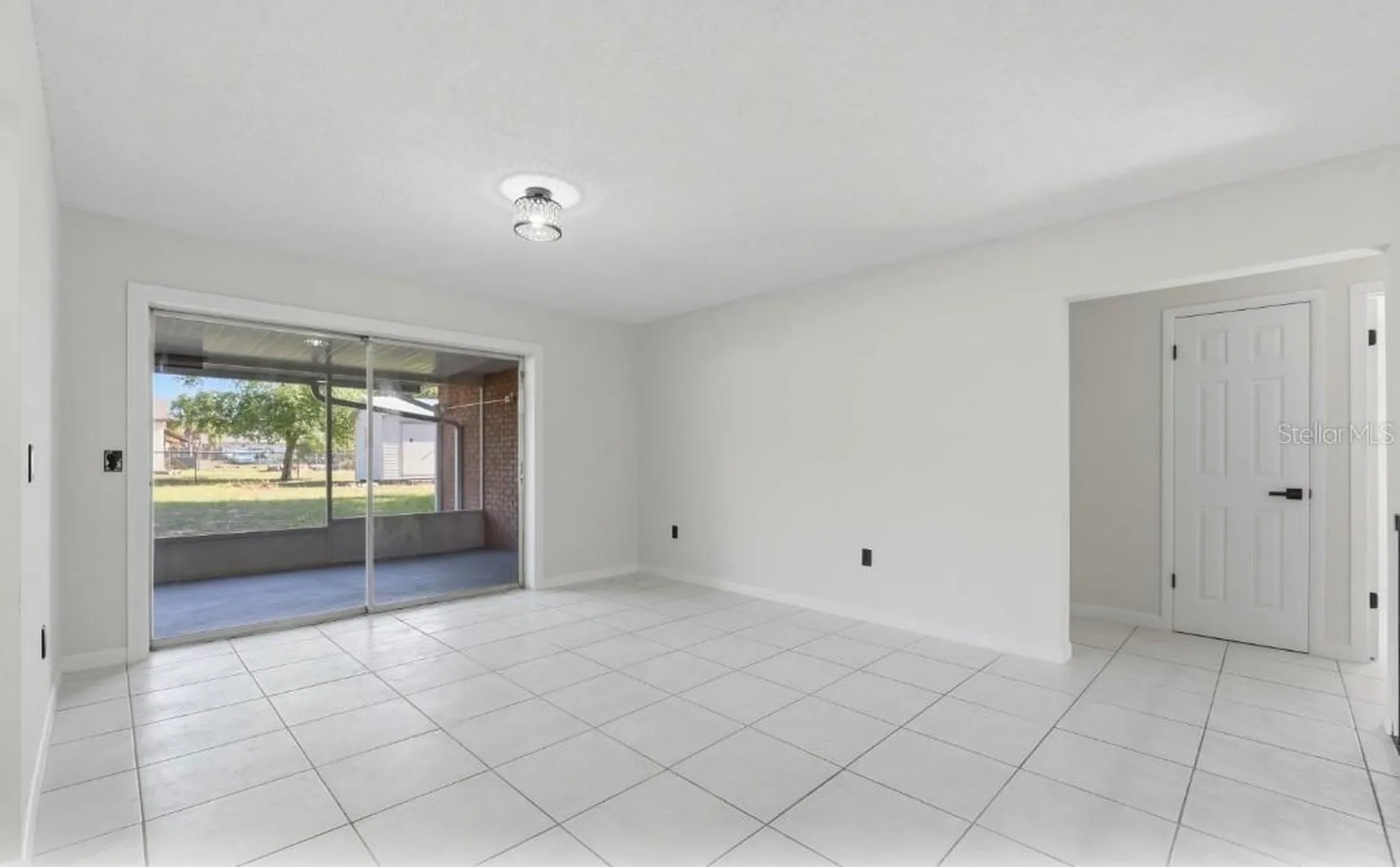 33201 Coventry Drive Leesburg FL 34788