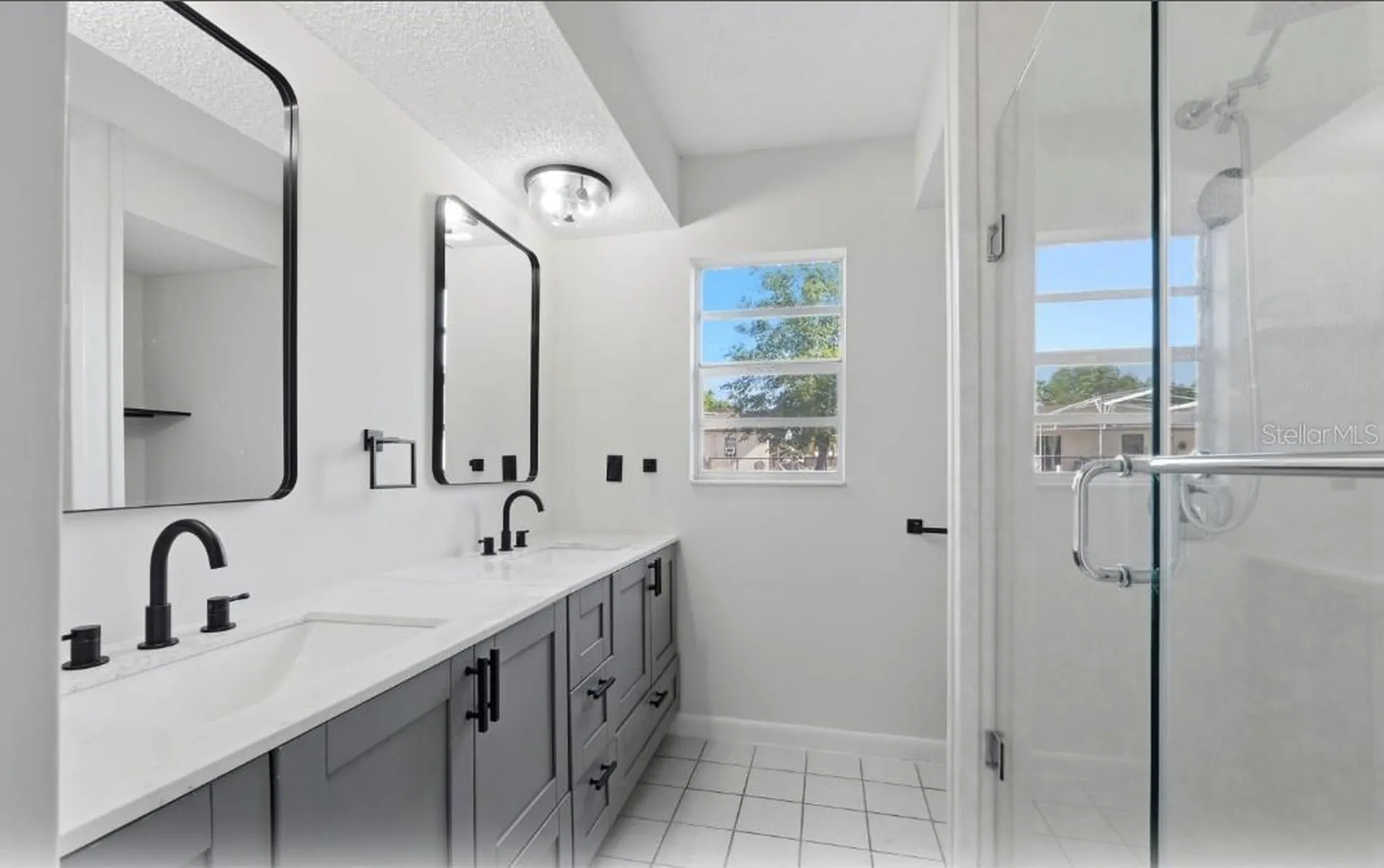 33201 Coventry Drive Leesburg FL 34788