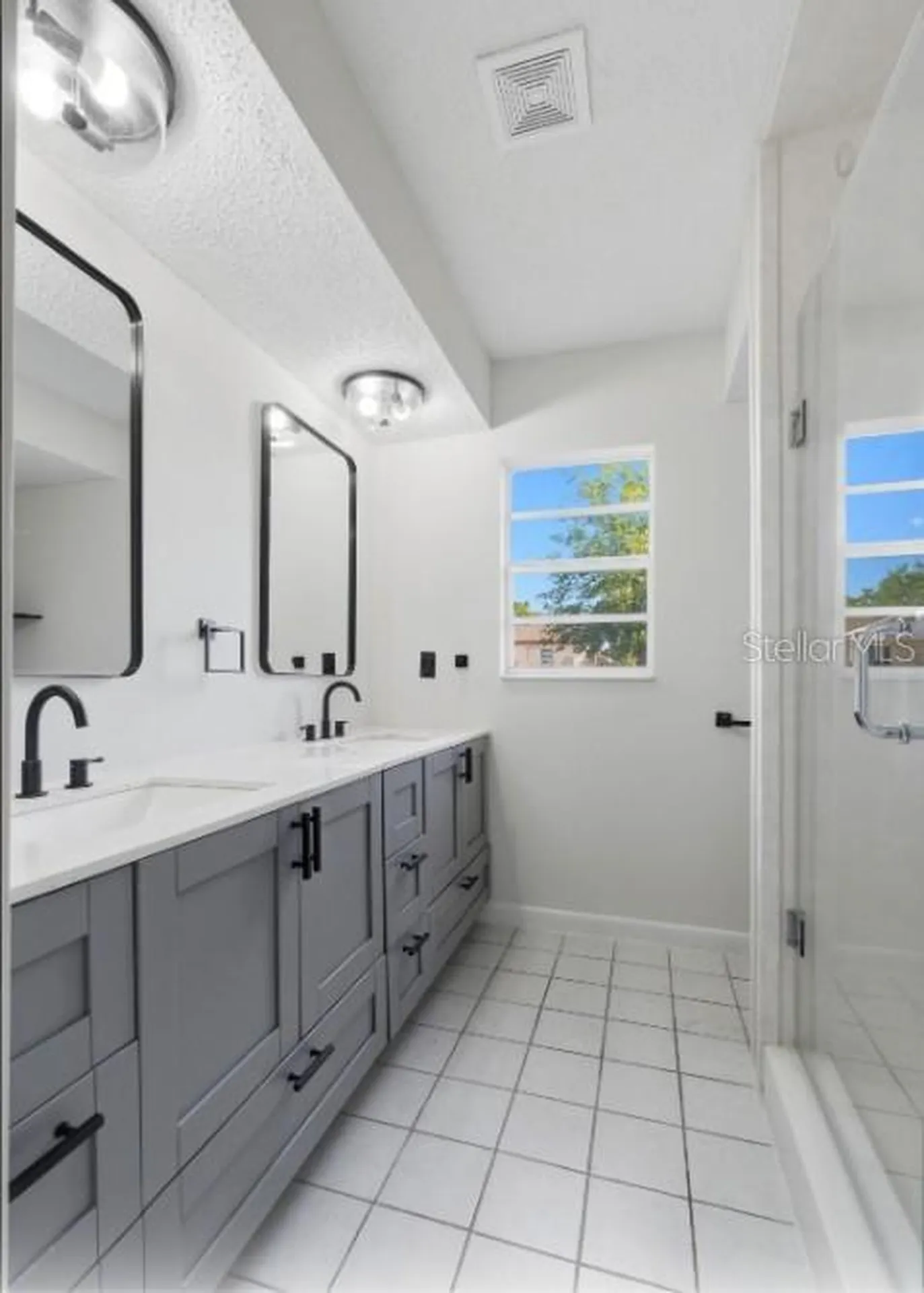 33201 Coventry Drive Leesburg FL 34788