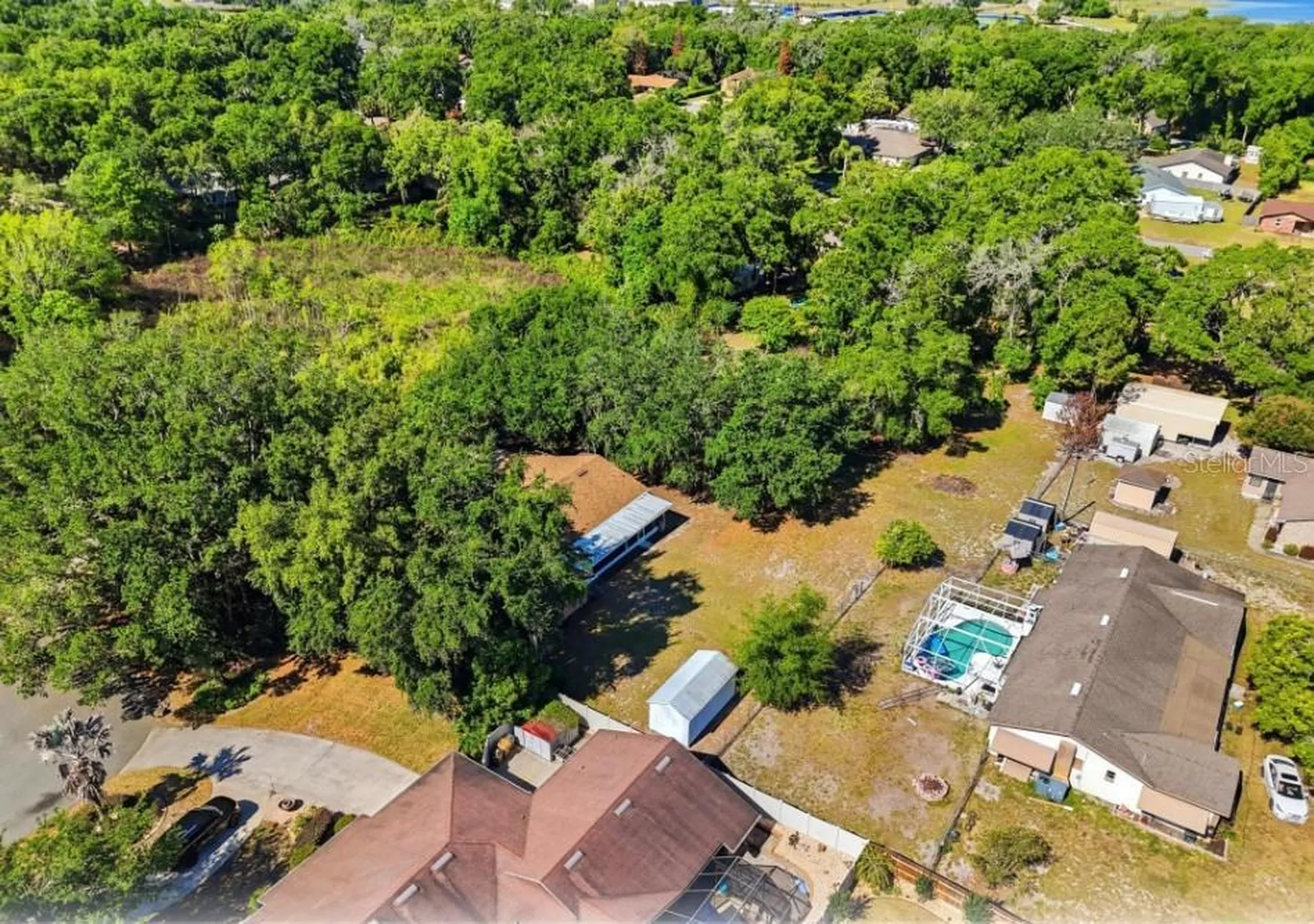 33201 Coventry Drive Leesburg FL 34788