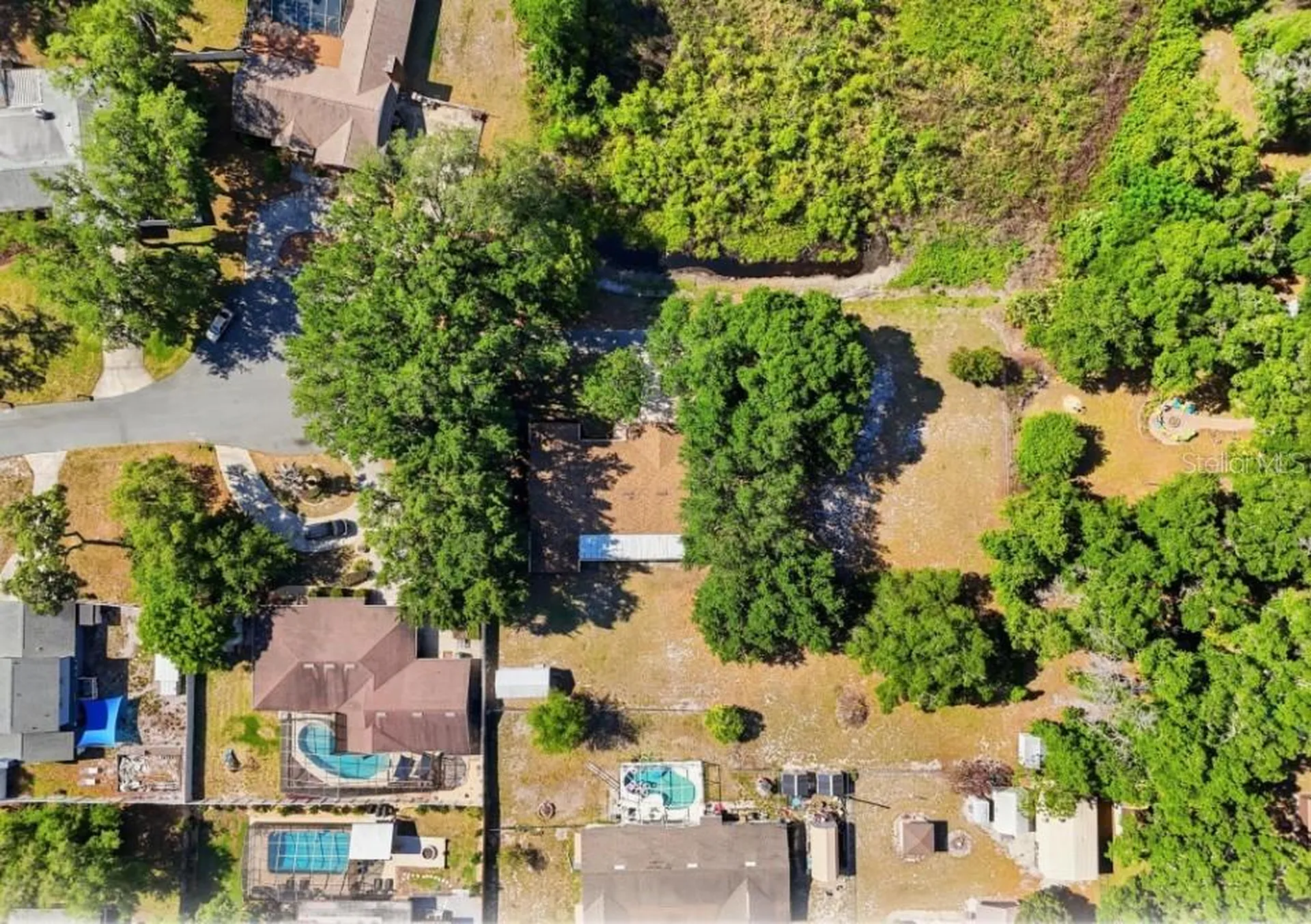 33201 Coventry Drive Leesburg FL 34788