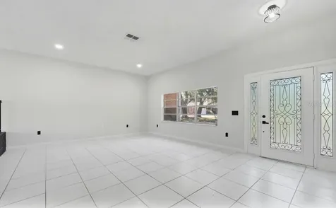 33201 Coventry Drive Leesburg FL 34788