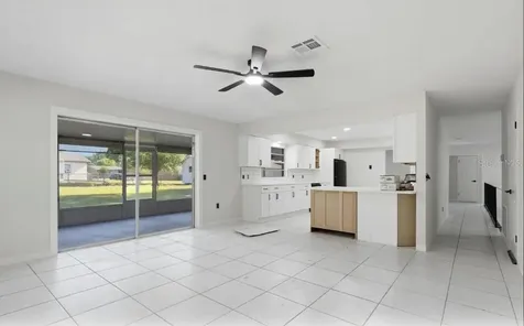 33201 Coventry Drive Leesburg FL 34788