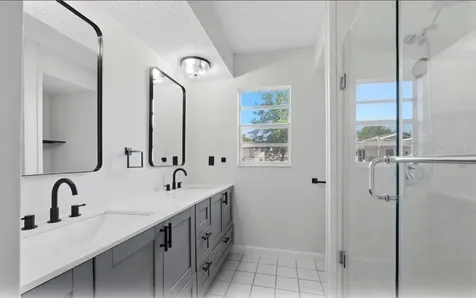 33201 Coventry Drive Leesburg FL 34788