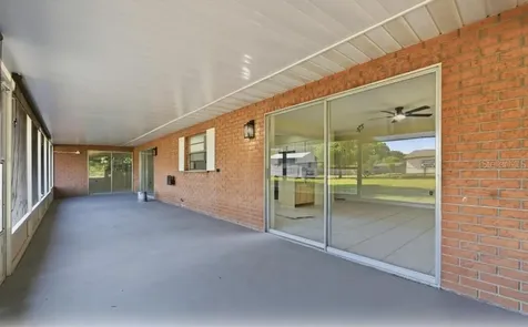 33201 Coventry Drive Leesburg FL 34788
