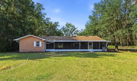 33201 Coventry Drive Leesburg FL 34788